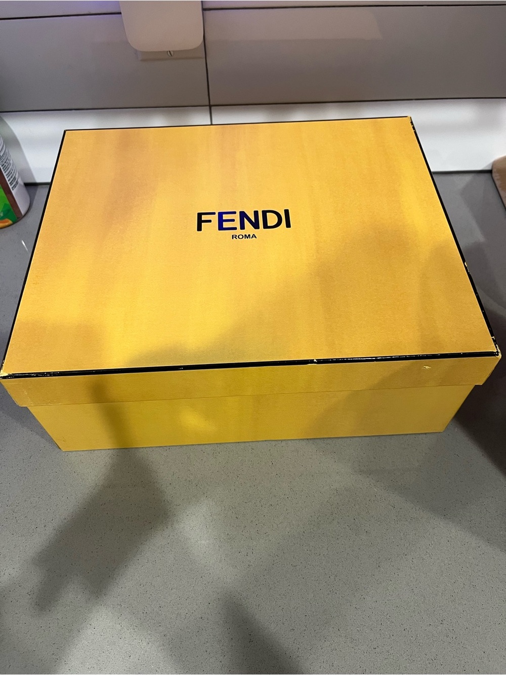 Fendi Feel Sherling Sabot Mule Women’s Size 39 - Picture 12 of 12